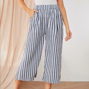 Striped wide leg pants
